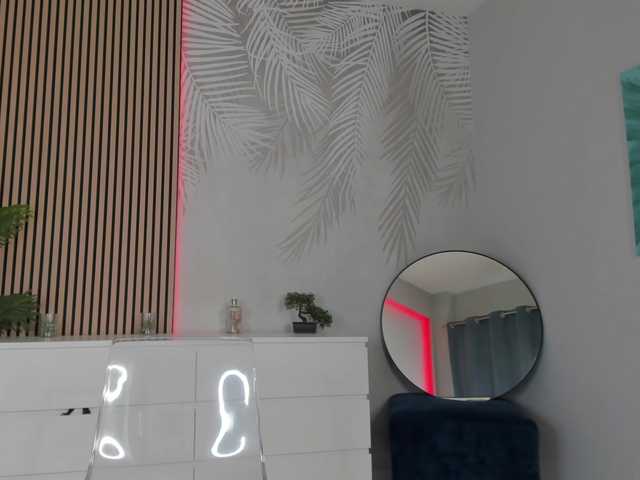 Jessy-Cruzz's BongaCams show and profile