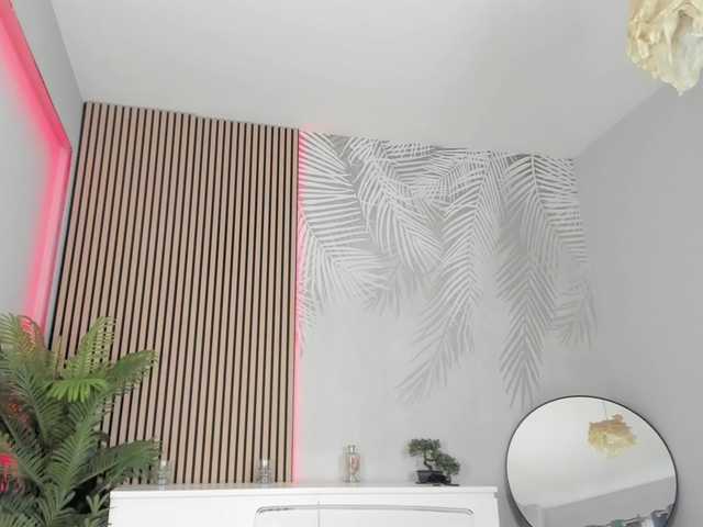 Jessy-Cruzz's BongaCams show and profile