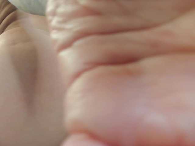 Jessy-Cruzz's BongaCams show and profile