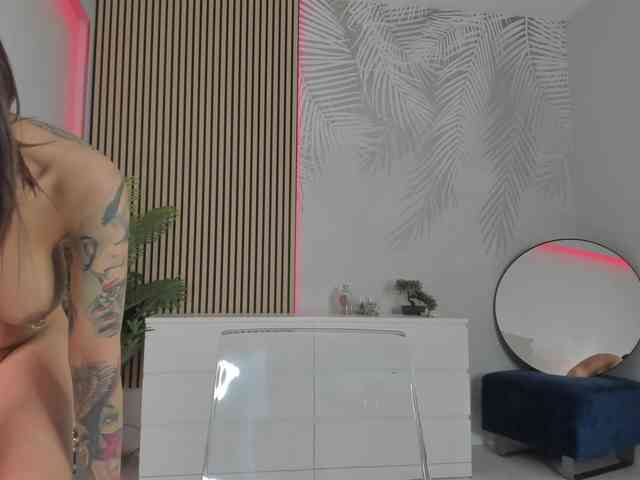 Jessy-Cruzz webcam