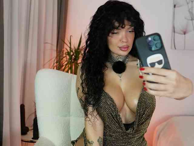 madnesshailey webcam