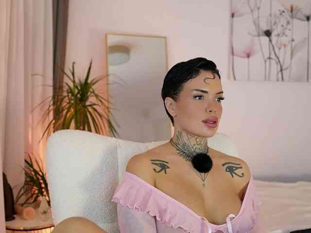 madnesshailey webcam