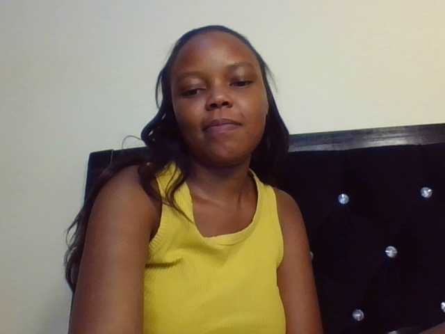 Empressvee25 from BongaCams is Freechat