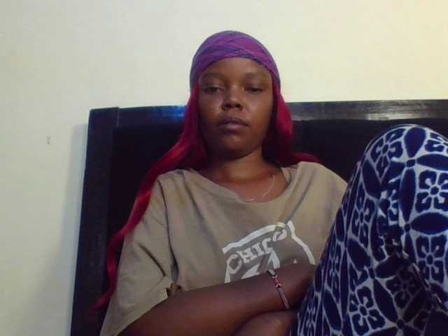 Empressvee25's BongaCams show and profile