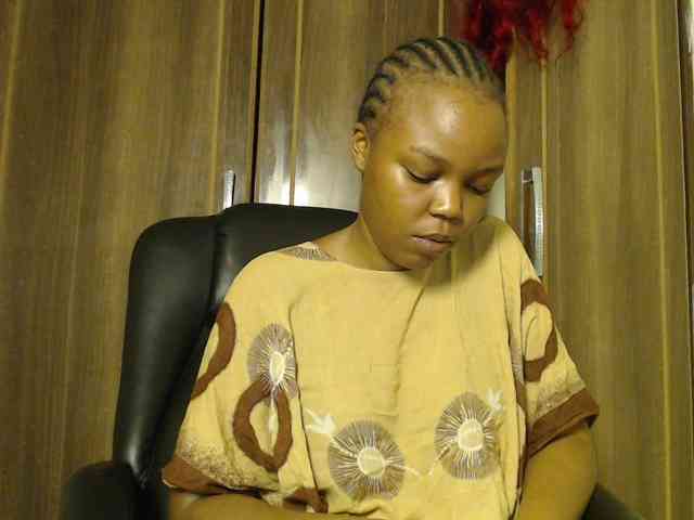 Empressvee25 Empressvee25