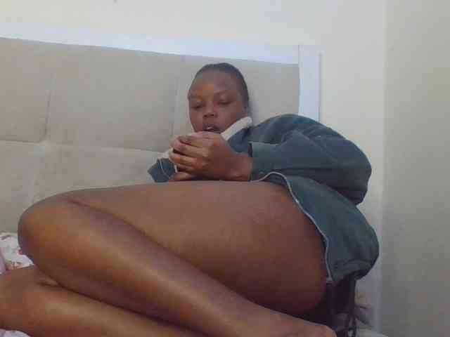 Empressvee25 Empressvee25