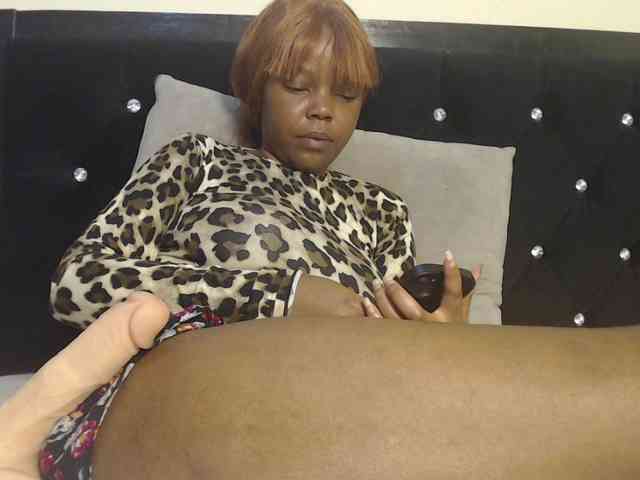 Empressvee25 Empressvee25