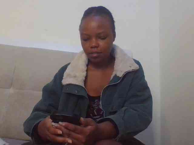 Empressvee25 Empressvee25