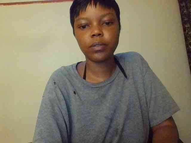 Empressvee25 Live Webcam on BongaCams