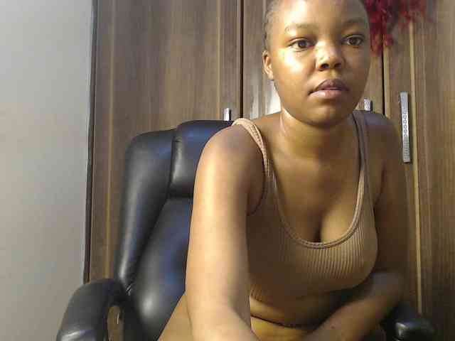 Empressvee25 Empressvee25