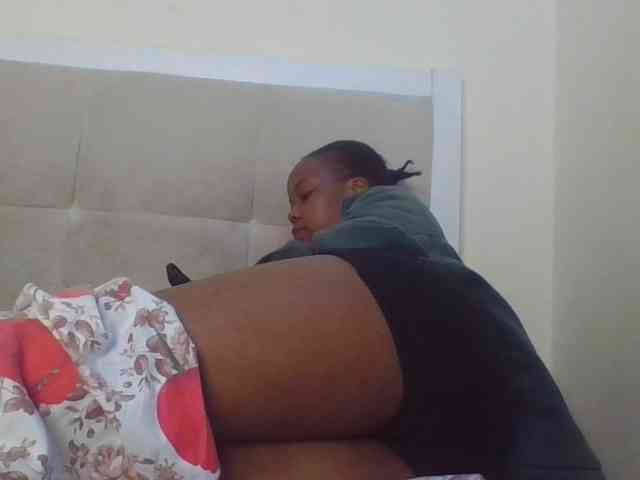 Empressvee25 Empressvee25