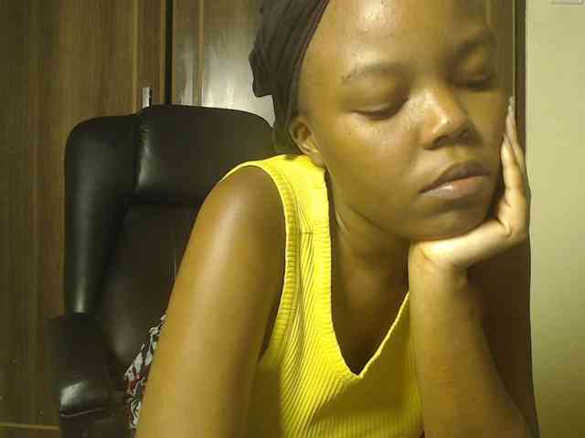 Empressvee25 Empressvee25