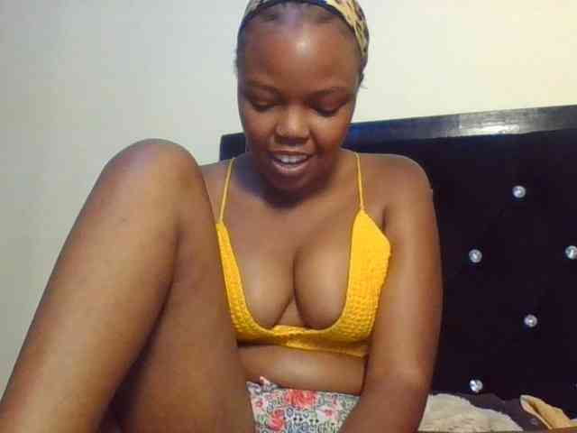 Empressvee25 Empressvee25