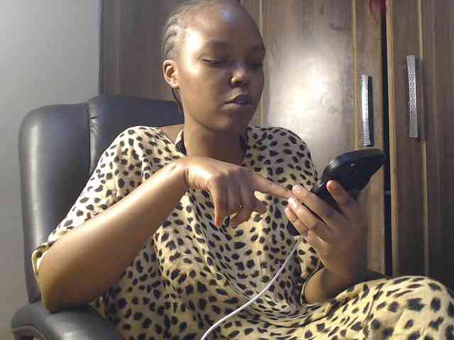 Empressvee25 Empressvee25