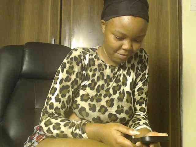 Empressvee25 Empressvee25