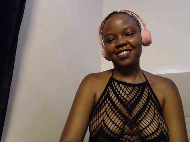 Empressvee25 Empressvee25