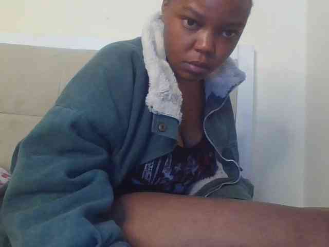 Empressvee25 Empressvee25