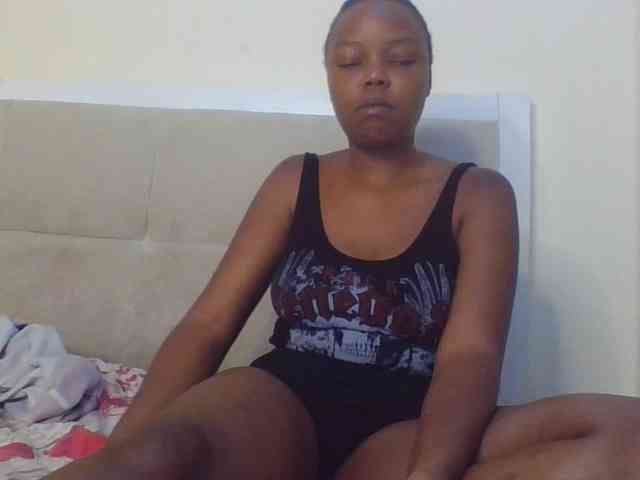 Empressvee25 Empressvee25