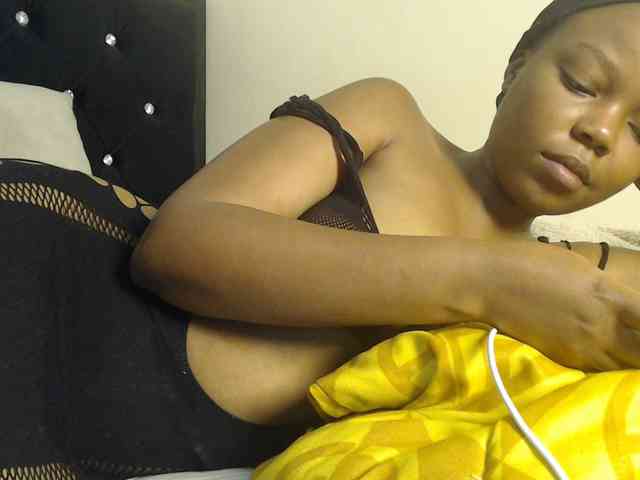 Empressvee25 Empressvee25