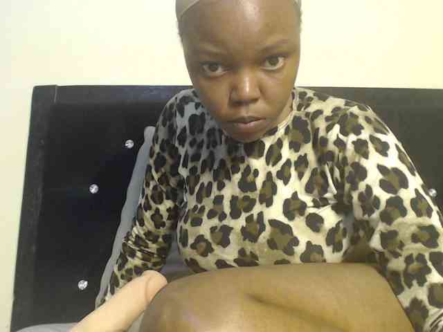 Empressvee25 Empressvee25