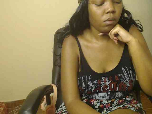 Empressvee25 Empressvee25