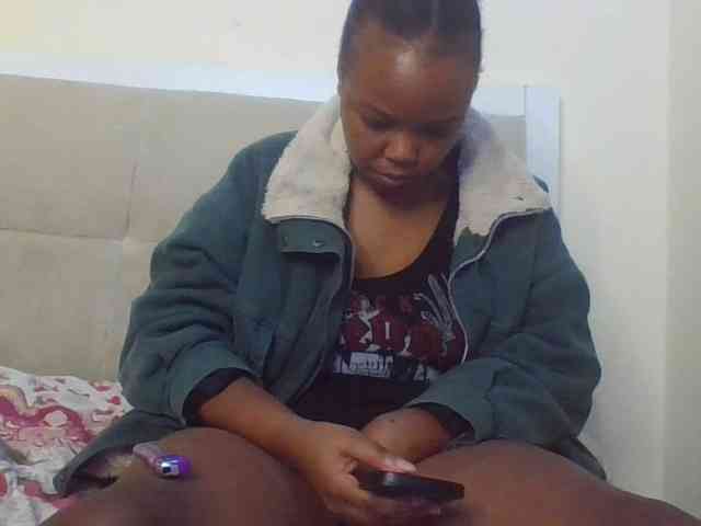 Empressvee25 Empressvee25