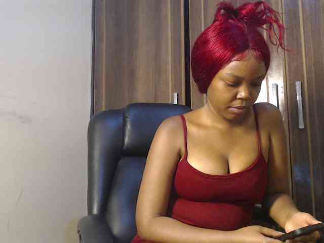 Empressvee25 Empressvee25