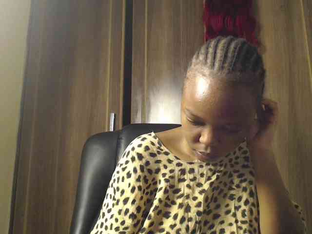 Empressvee25 Empressvee25