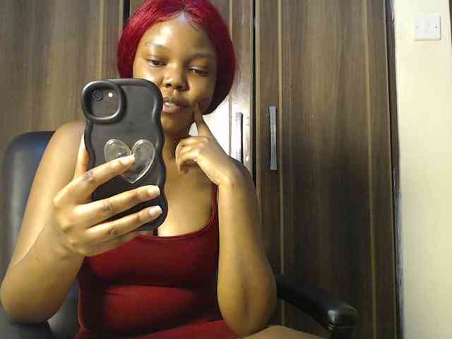 Empressvee25 Empressvee25