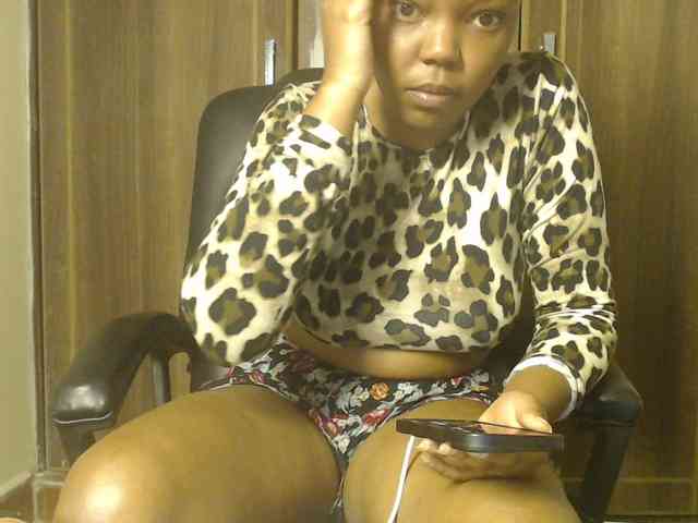 Empressvee25 Empressvee25