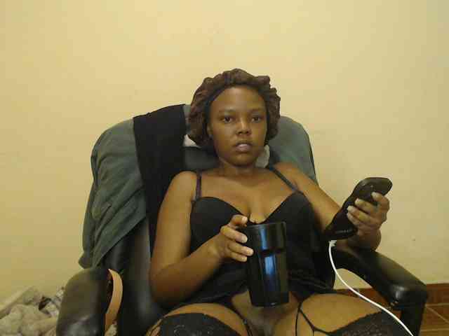 Empressvee25 Empressvee25