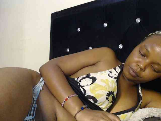 Empressvee25 Empressvee25