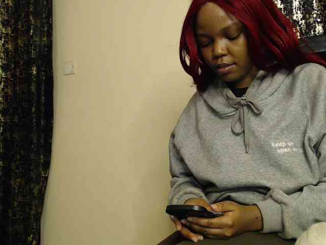 Empressvee25 Empressvee25