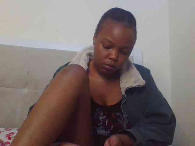 Empressvee25 Empressvee25