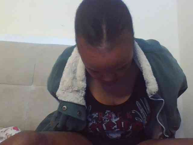 Empressvee25 Empressvee25