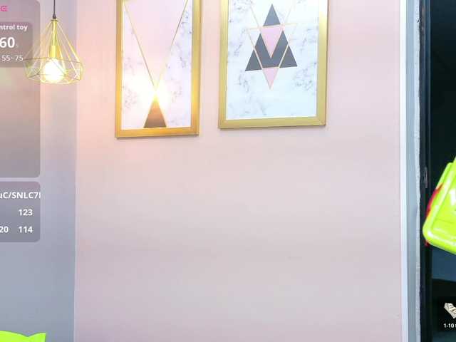 AshleyEvans21's BongaCams show and profile