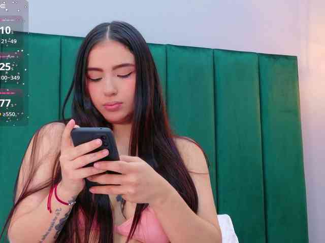 AshleyEvans21 webcam