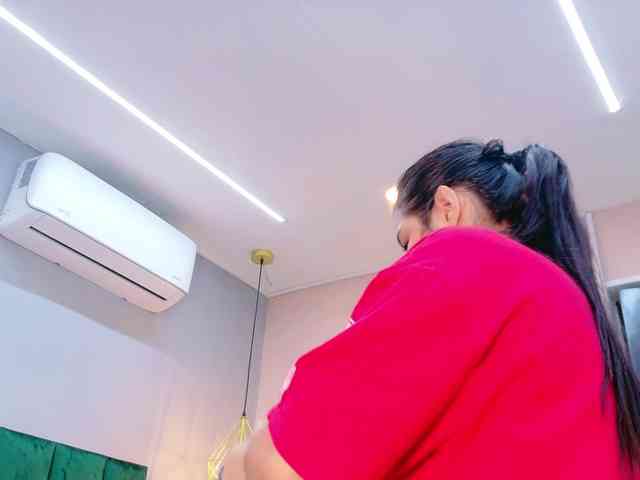 AshleyEvans21 webcam