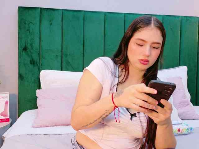 AshleyEvans21 webcam