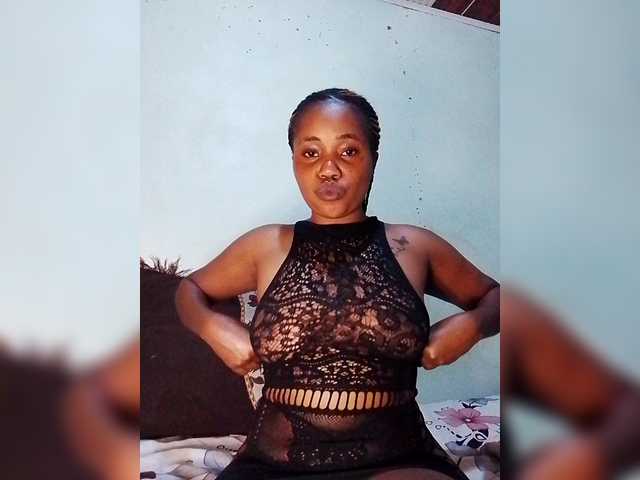 charlyne's Thumb Image