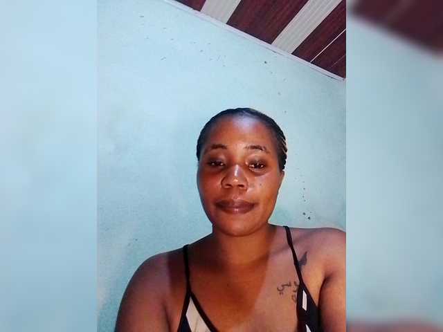 charlyne's Thumb Image