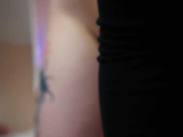 Amellika's BongaCams show and profile