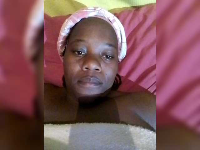 Mrscuteyass1 live cam