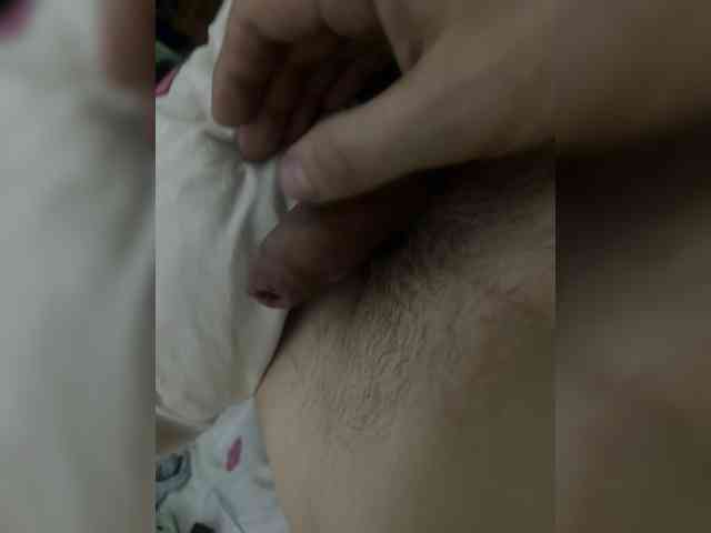 Azikim Live Webcam on BongaCams