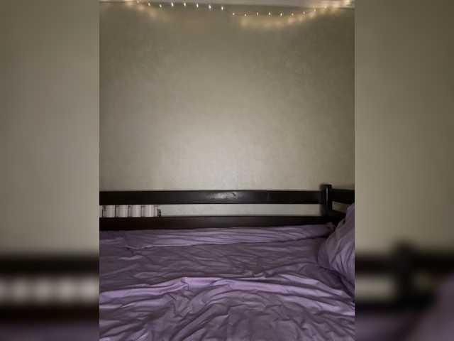 Foxxx-1's BongaCams show and profile