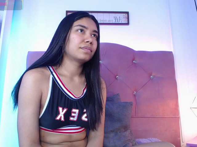 Celestte-moon's BongaCams show and profile