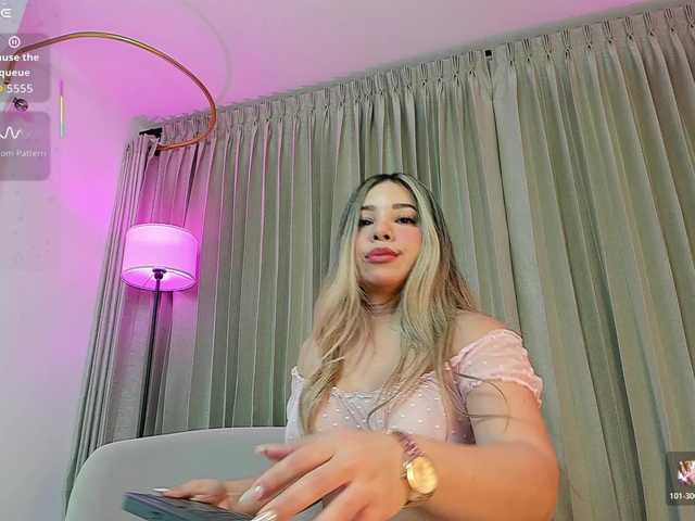 sabrinacherry's BongaCams show and profile