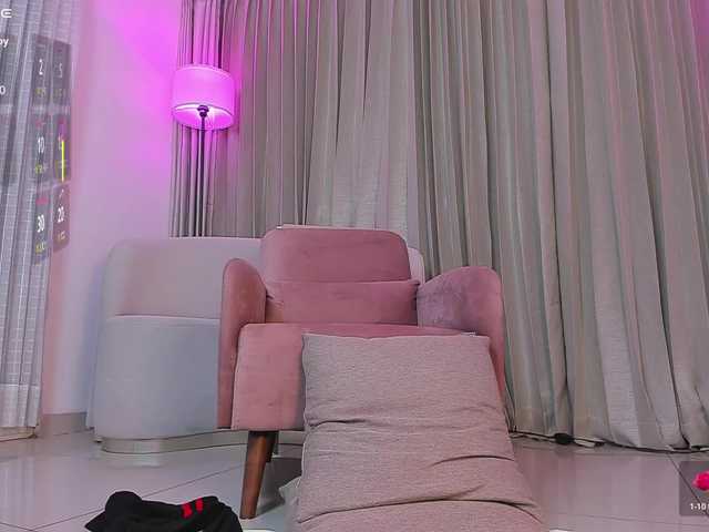 sabrinacherry's BongaCams show and profile