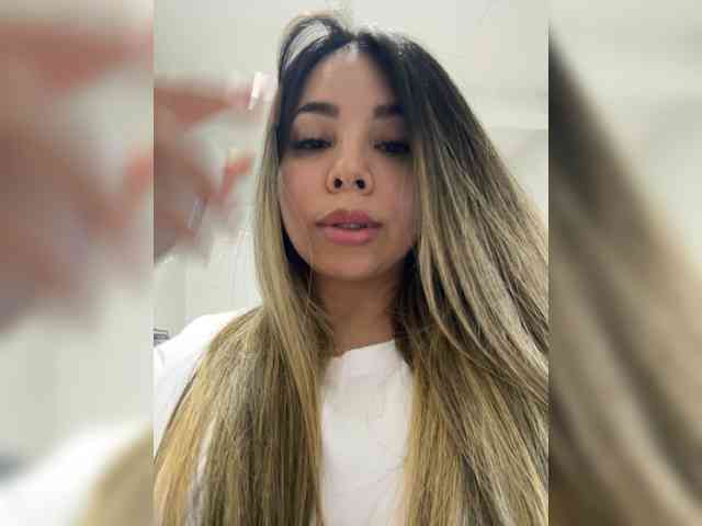 sabrinacherry webcam