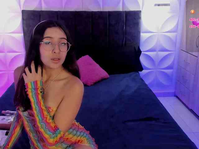 paula-69 webcam